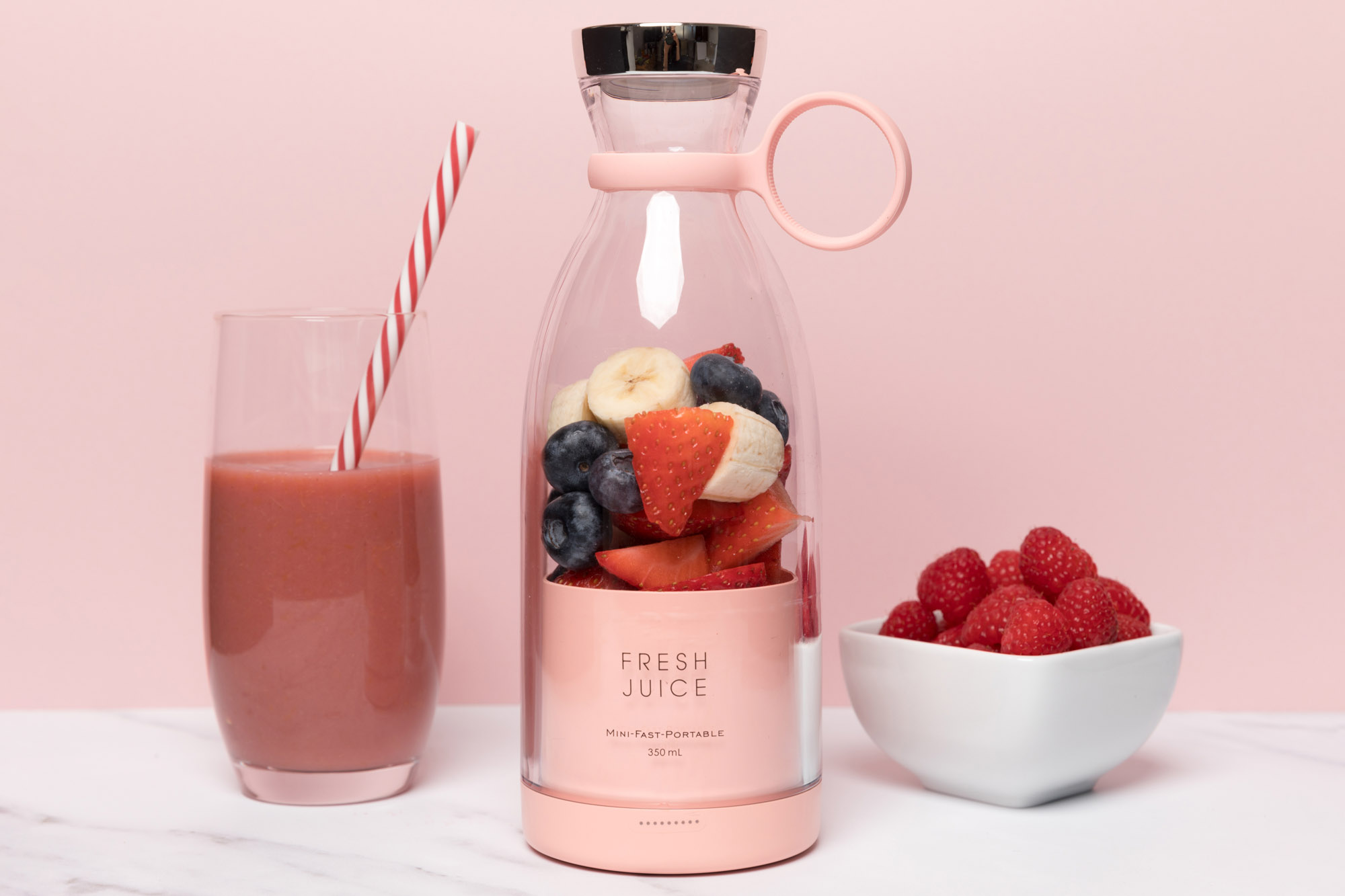 A smoothie maker showing product photography in croydon & london